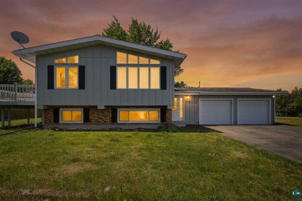 Photo of 1003 Willis AVENUE, Ashland, WI 54806 (MLS # 6126408)