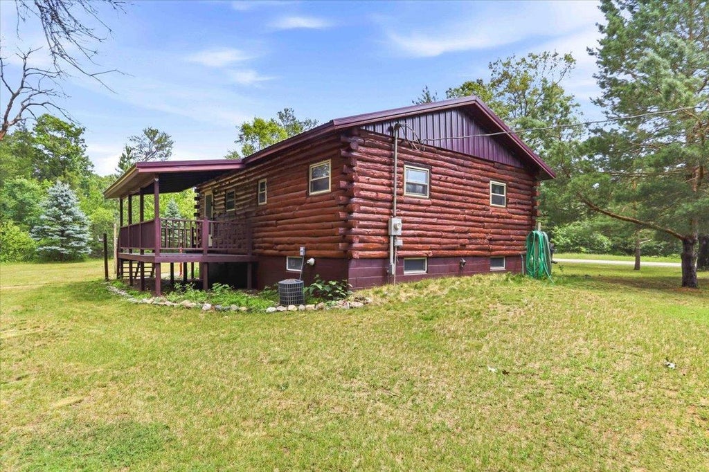 Photo of 1312 County Road F ROAD, Friendship, WI 53934 (MLS # 2027866)