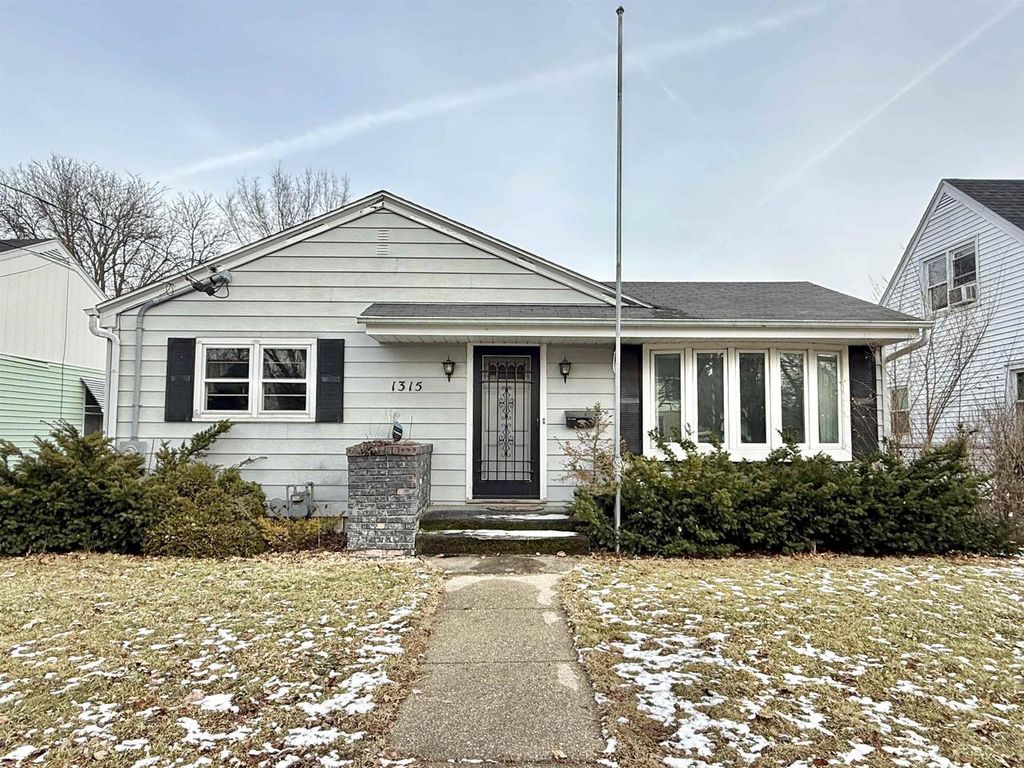 Photo of 1315 Hackett STREET, Beloit, WI 53511 (MLS # 2014546)