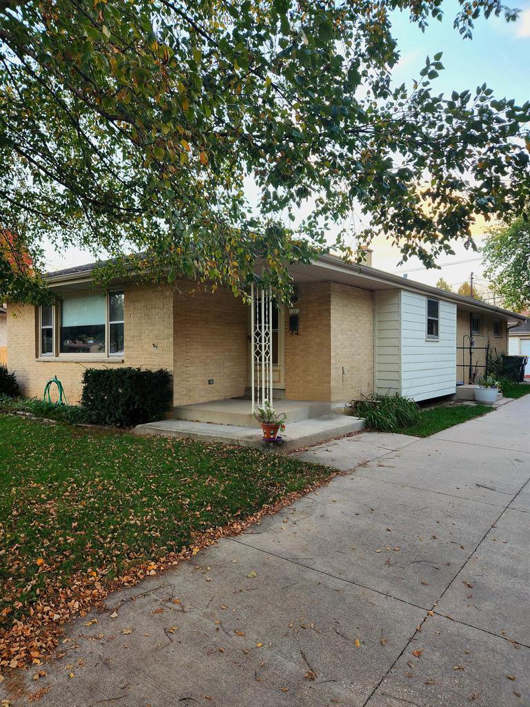 Photo of 1202 S 118th STREET, West Allis, WI 53214 (MLS # 1984388)