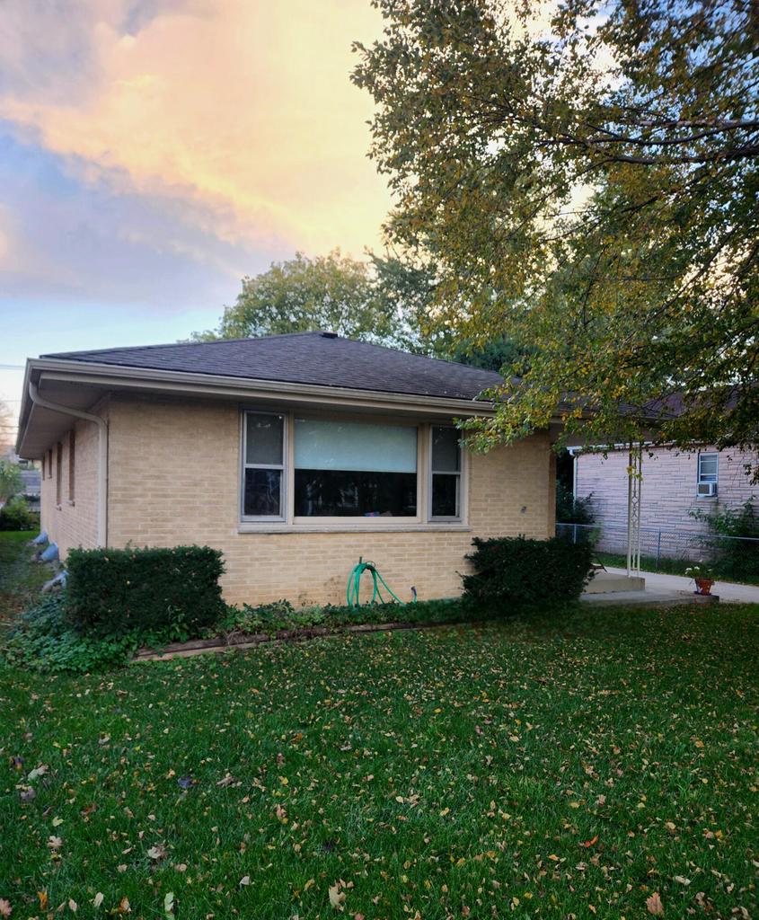 Photo of 1202 S 118th STREET, West Allis, WI 53214 (MLS # 1984388)