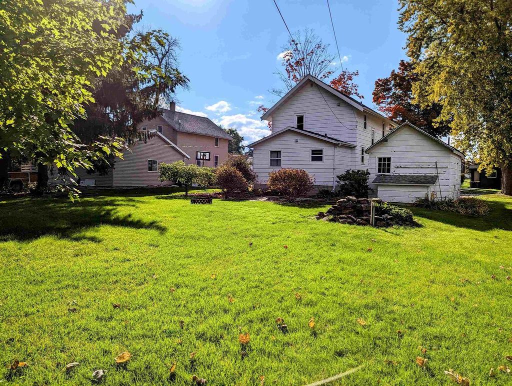 Photo of 2929 N 25th STREET, Milwaukee, WI 53206 (MLS # 1944868)