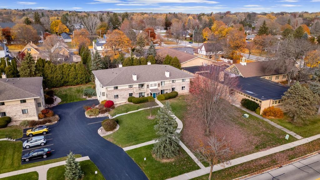 Photo of 116 E Freistadt ROAD #B, Thiensville, WI 53092 (MLS # 1942276)