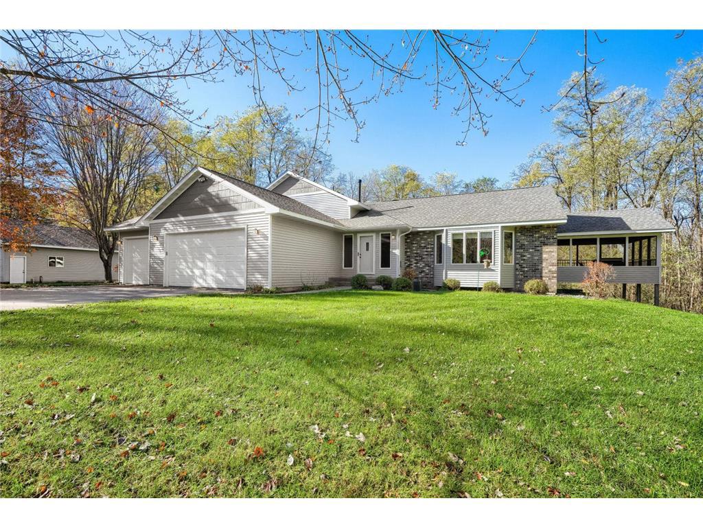 Photo of 430 Highland VIEW, Hudson, WI 54082 (MLS # 7162653)