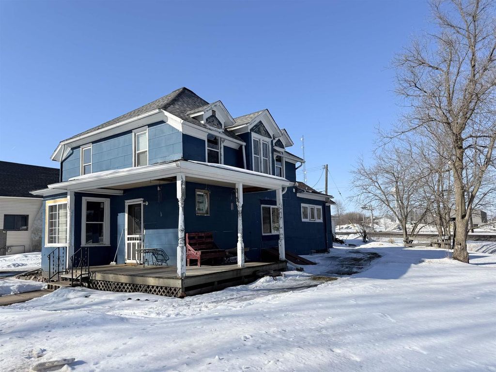 Photo of 224 E 4th STREET, Owen, WI 54460 (MLS # 22600706)