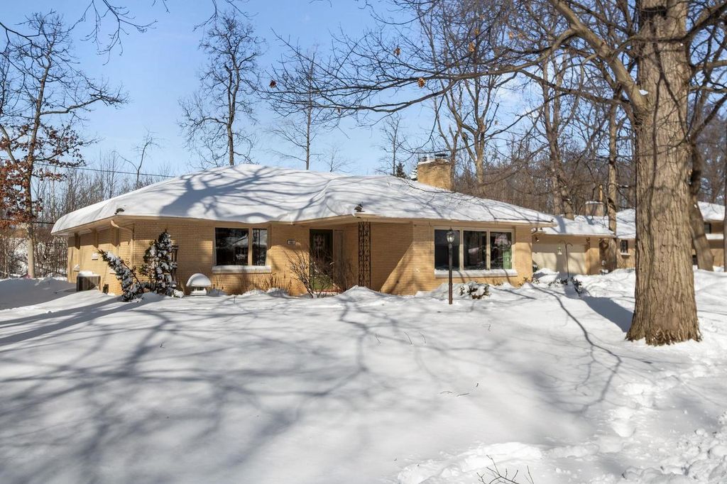 Photo of 1801 N Racine STREET, Appleton, WI 54911 (MLS # 50322390)