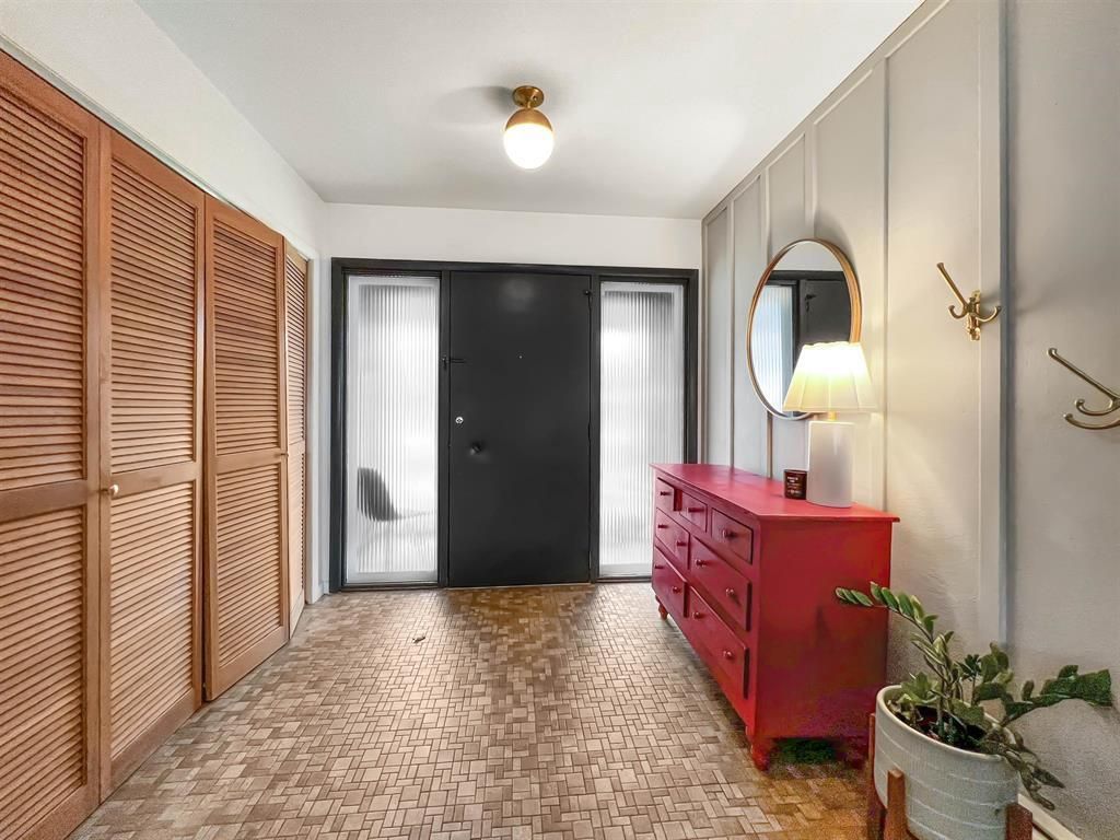 Photo of 960 Shing Wa Uk DRIVE, Marinette, WI 54143 (MLS # 50320898)