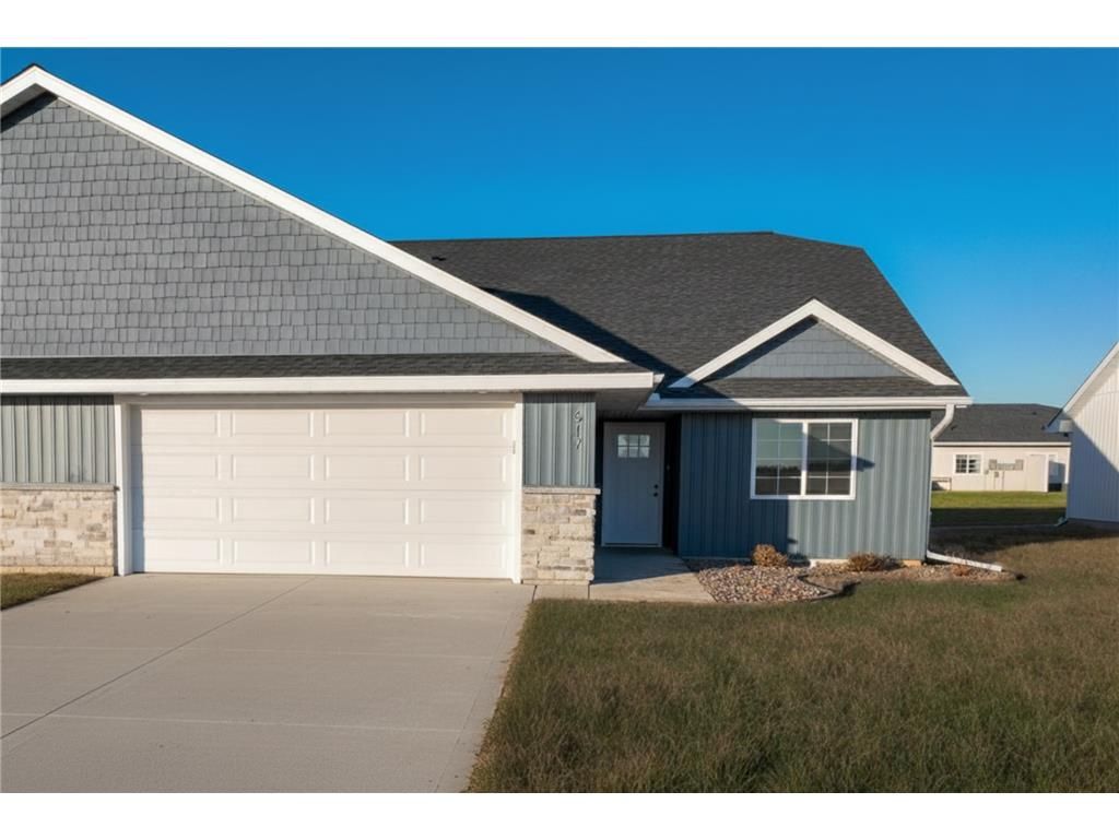 Photo of 718 South Division STREET, Roberts, WI 54023 (MLS # 7051889)