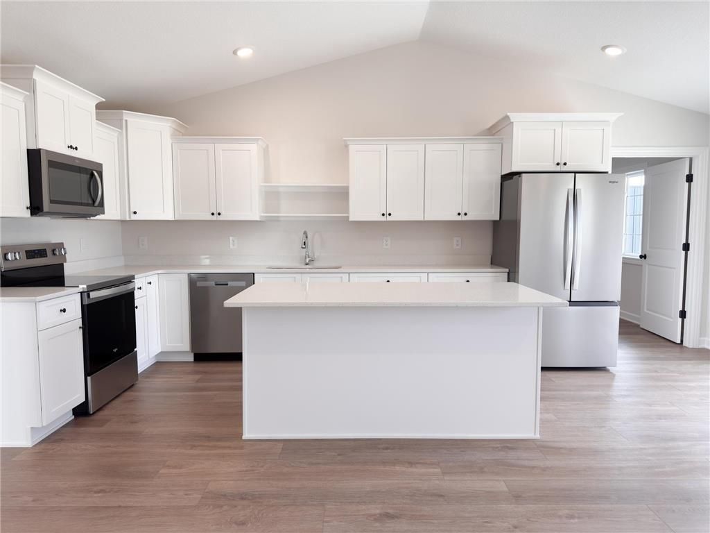 Photo of 718 South Division STREET, Roberts, WI 54023 (MLS # 7051889)