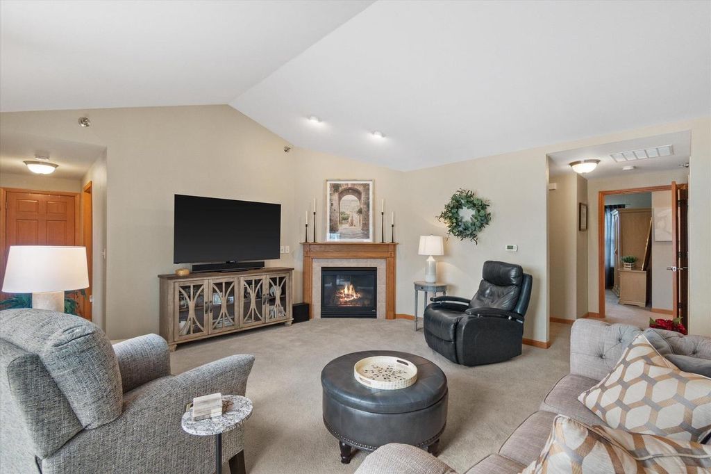 Photo of 12374 W Virginia CIRCLE #7, Franklin, WI 53132 (MLS # 1947425)