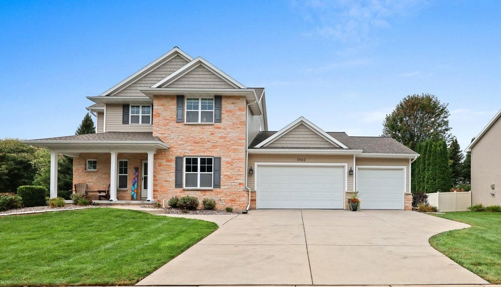 Photo of 3562 Abbey COURT, Green Bay, WI 54313 (MLS # 50332789)