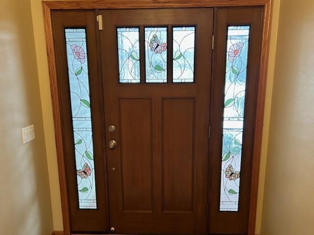 Photo of 306 Lindsay WAY, Cottage Grove, WI 53527 (MLS # 2014432)