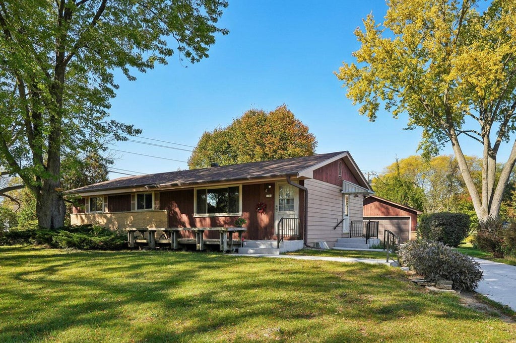 Photo of 8161 N Ivy STREET, Brown Deer, WI 53223 (MLS # 1983952)