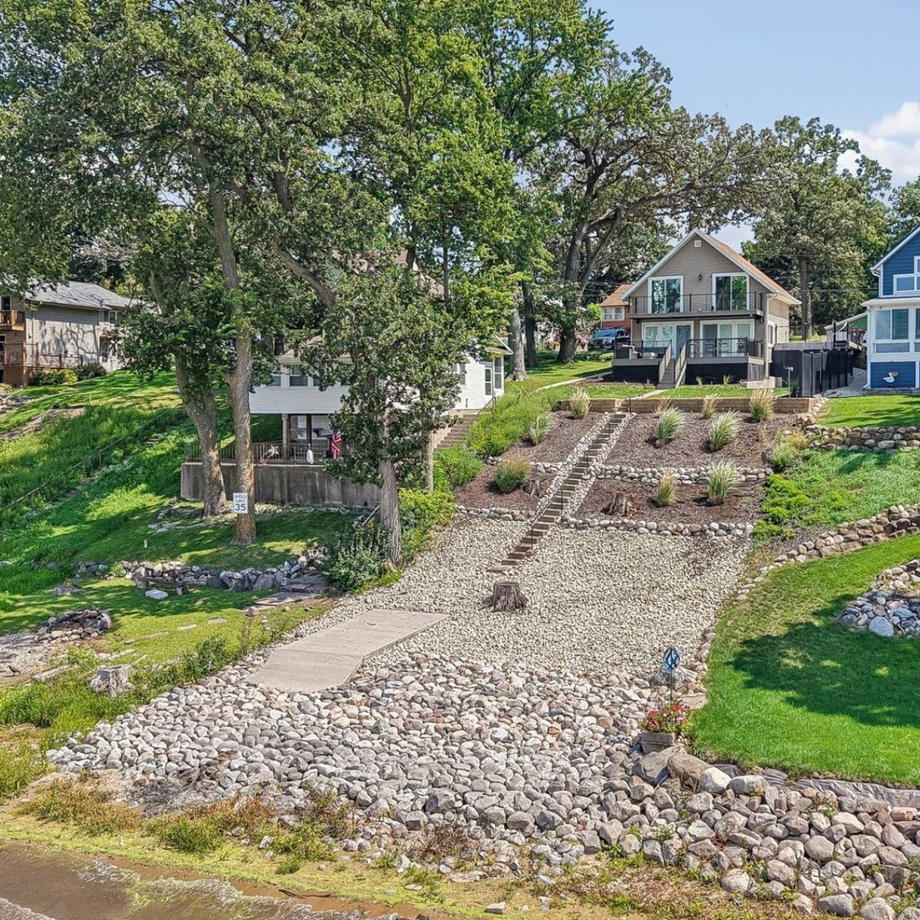 Photo of N1049 Vinnie Ha Ha ROAD, Fort Atkinson, WI 53538 (MLS # 2031867)