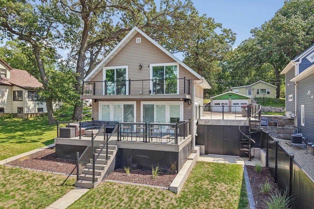 Photo of N1049 Vinnie Ha Ha ROAD, Fort Atkinson, WI 53538 (MLS # 2031867)