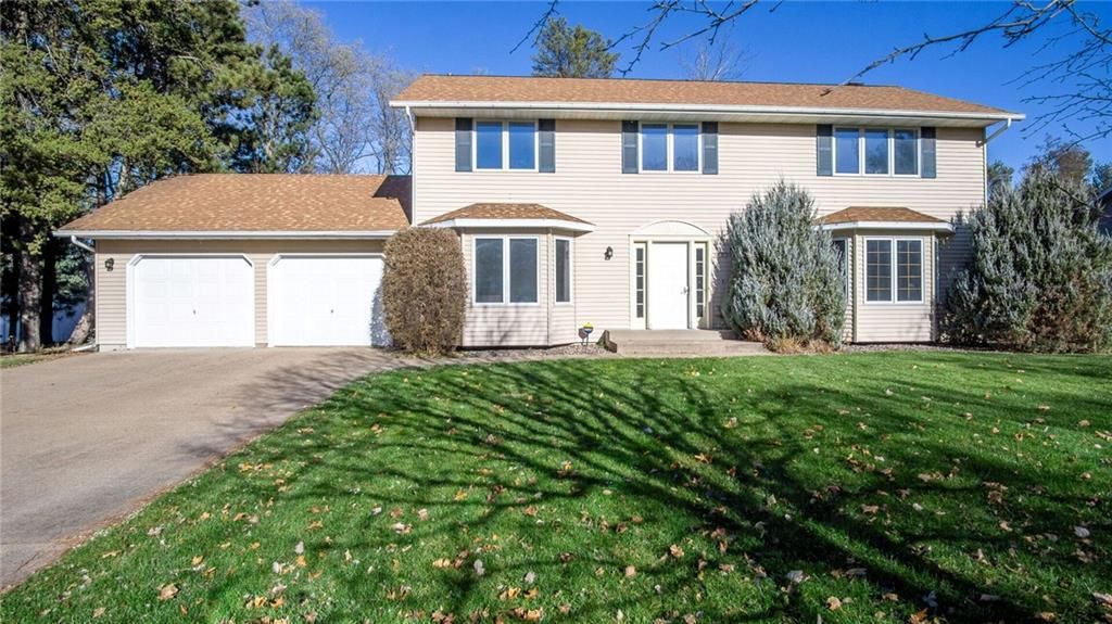 Photo of 3335 Westover Lane, Eau Claire, WI 54701 (MLS # 1597023)