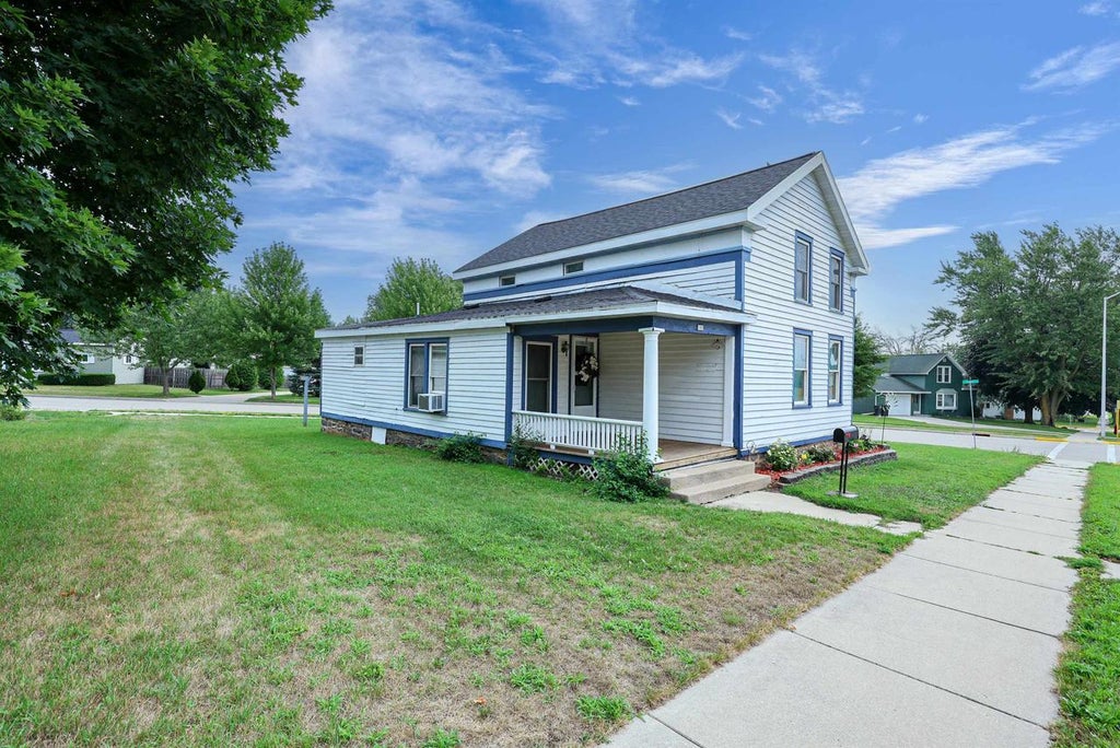 Photo of 180 Ripon ROAD, Berlin, WI 54923 (MLS # 50330708)