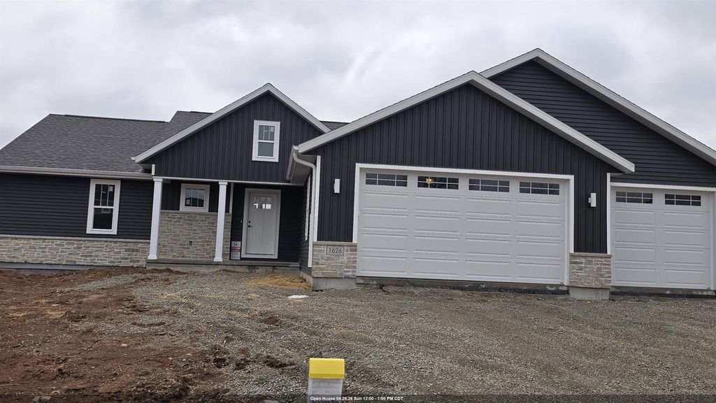 Photo of 1626 Founders STREET, Neenah, WI 54956 (MLS # 50321927)