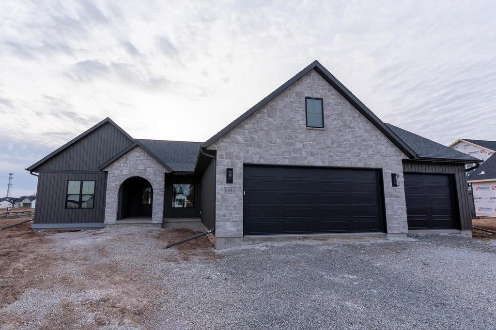 Photo of N8841 Galway LANE, Menasha, WI 54952 (MLS # 50323081)