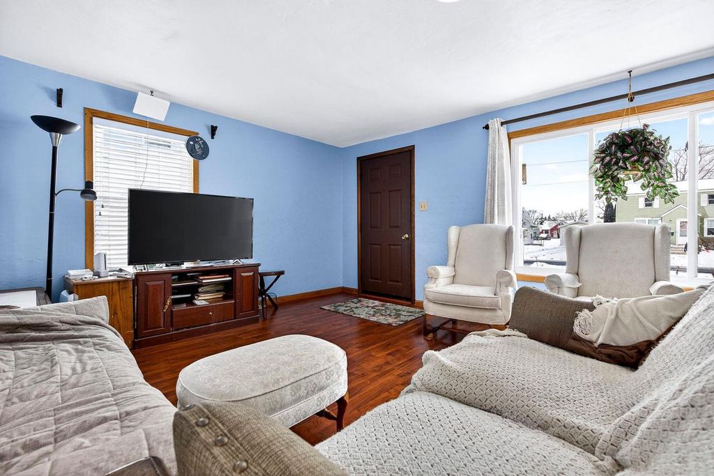 Photo of 323 8th STREET, Menasha, WI 54952 (MLS # 50319498)