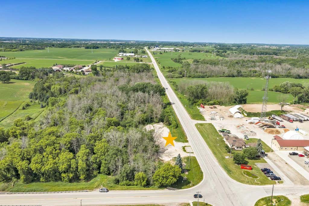 Photo of 4864 State Highway 57, De Pere, WI 54115 (MLS # 50328322)