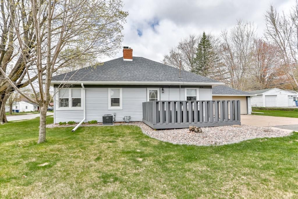 Photo of 828 E Wausau AVENUE, Wausau, WI 54403 (MLS # 22601723)