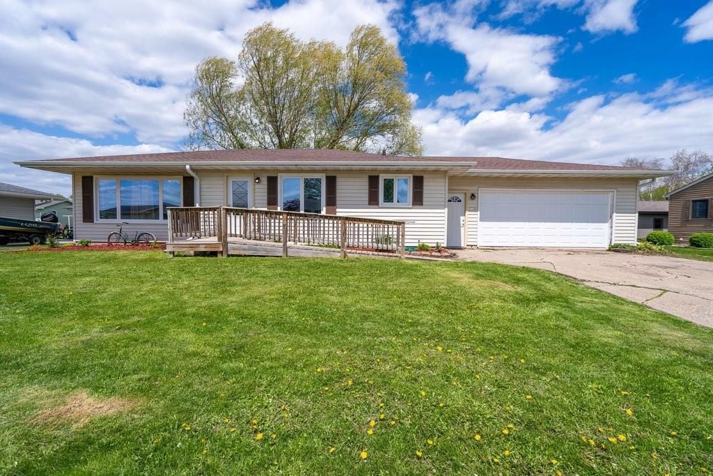 Photo of 1140 E Wilson AVENUE, Arcadia, WI 54612 (MLS # 1600660)
