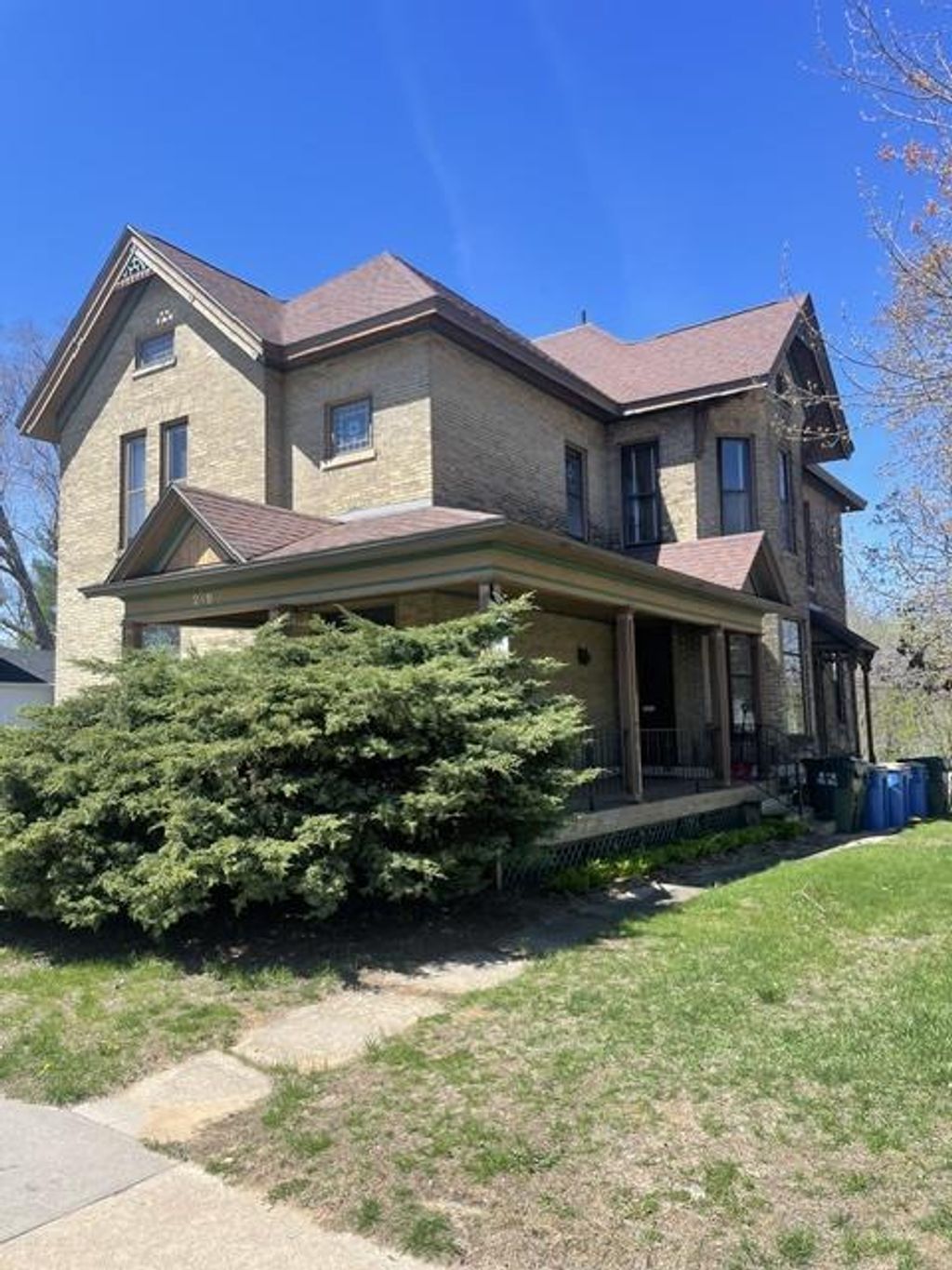 Photo of 219 E Conant STREET, Portage, WI 53901 (MLS # 2022296)