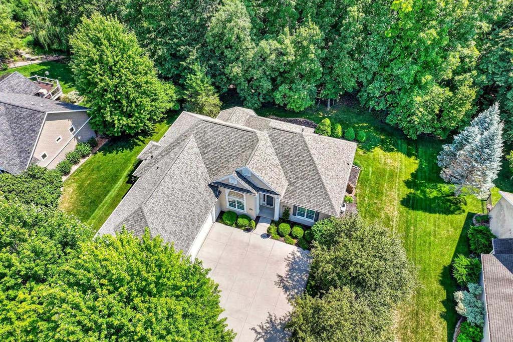 Photo of 1568 Kingswood DRIVE, Neenah, WI 54956 (MLS # 50330734)