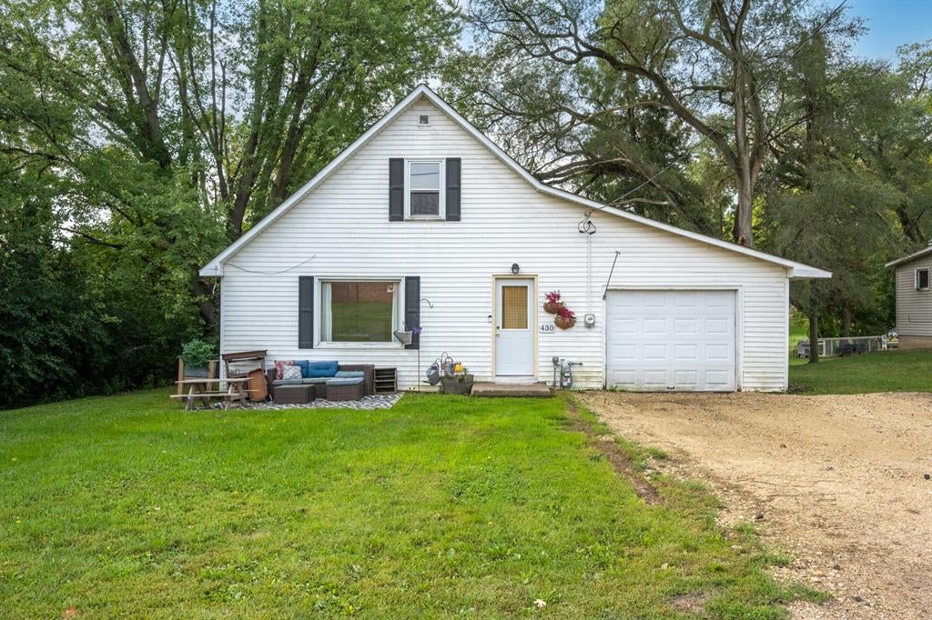 Photo of 430 6th AVENUE, Clear Lake, WI 54005 (MLS # 1604901)