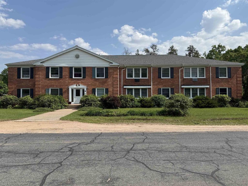 Photo of 3701 Robert PLACE, Stevens Point, WI 54481 (MLS # 22602185)