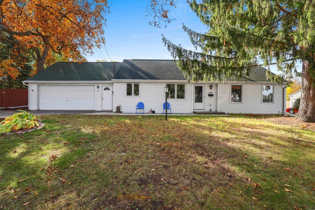 Photo of 112 E Whitney STREET, Green Bay, WI 54301 (MLS # 50334662)