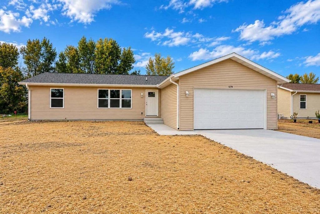 Photo of 1266 E Bluff ROAD, Whitewater, WI 53190 (MLS # 1986477)