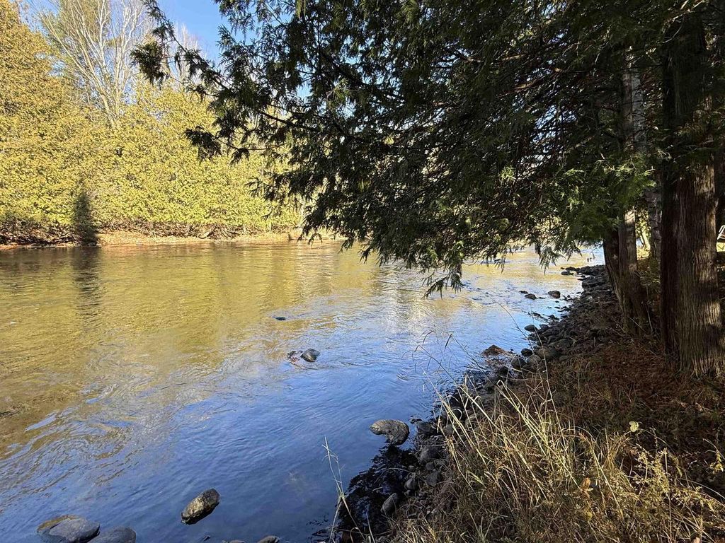 Photo of 5031 Flat Rock Heights LANE, Cecil, WI 54111 (MLS # 50318303)