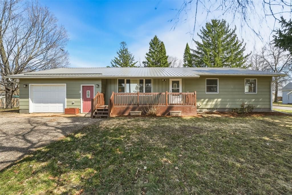 Photo of 2808 Knapp STREET, Menomonie, WI 54751 (MLS # 1599946)