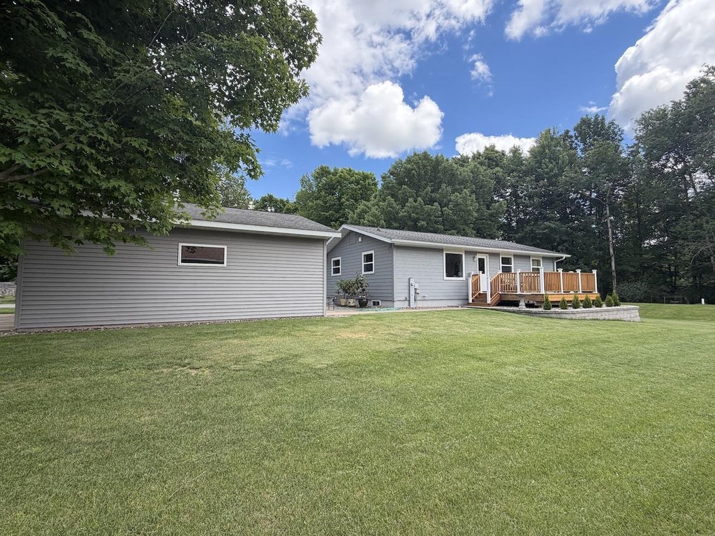 Photo of 156979 Schroeder DRIVE, Wausau, WI 54403 (MLS # 22602823)