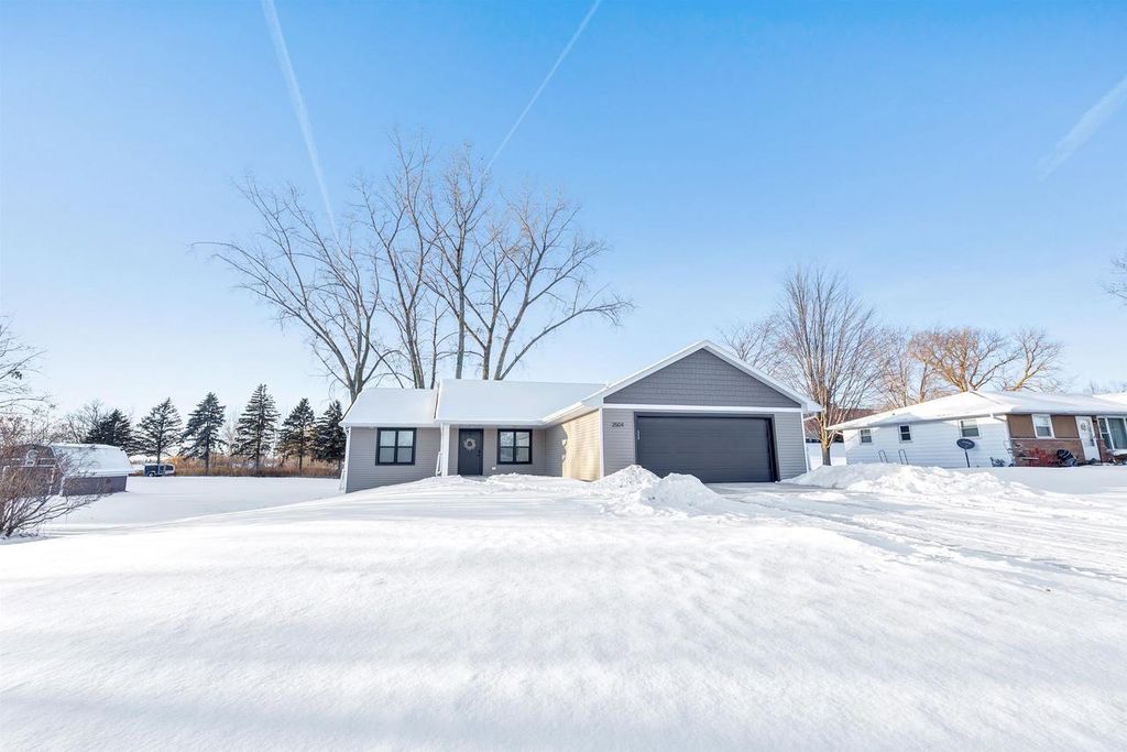 Photo of 3504 Aerts LANE, De Pere, WI 54115 (MLS # 50320521)
