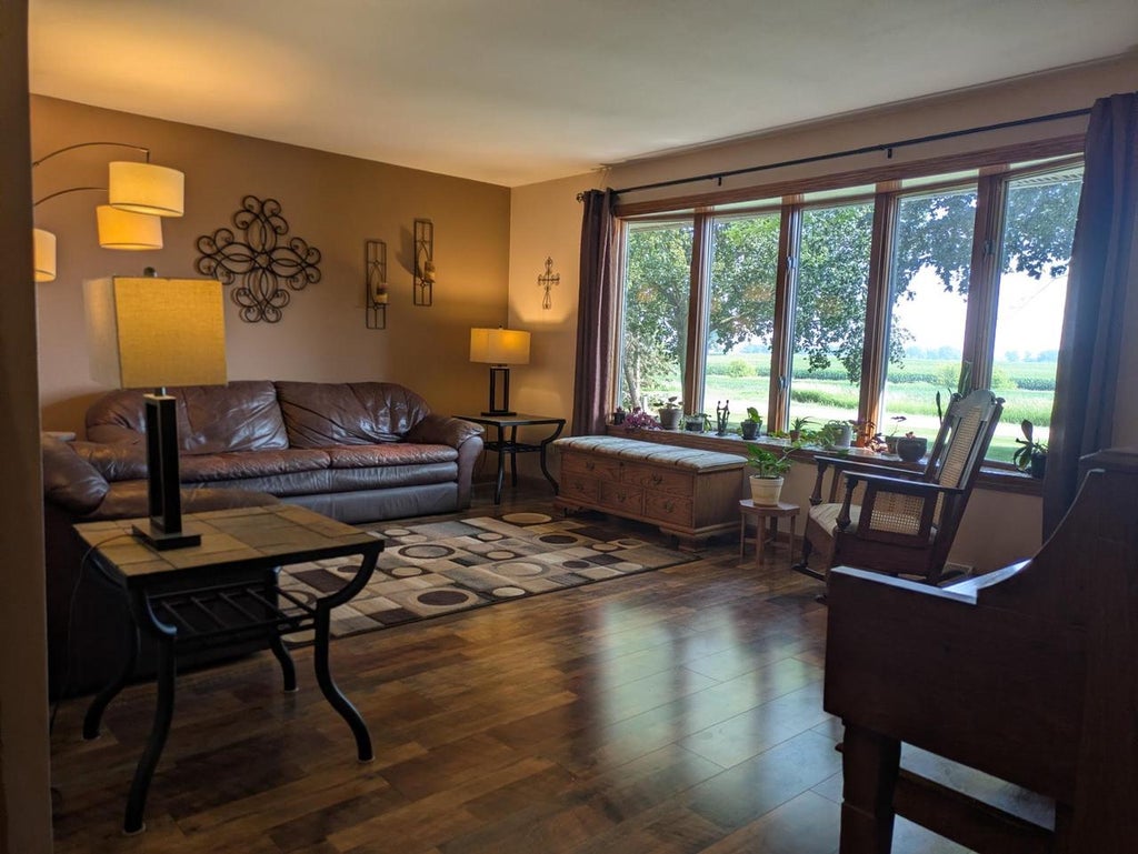 Photo of W2226 Hickory DRIVE, Kaukauna, WI 54130 (MLS # 50332575)