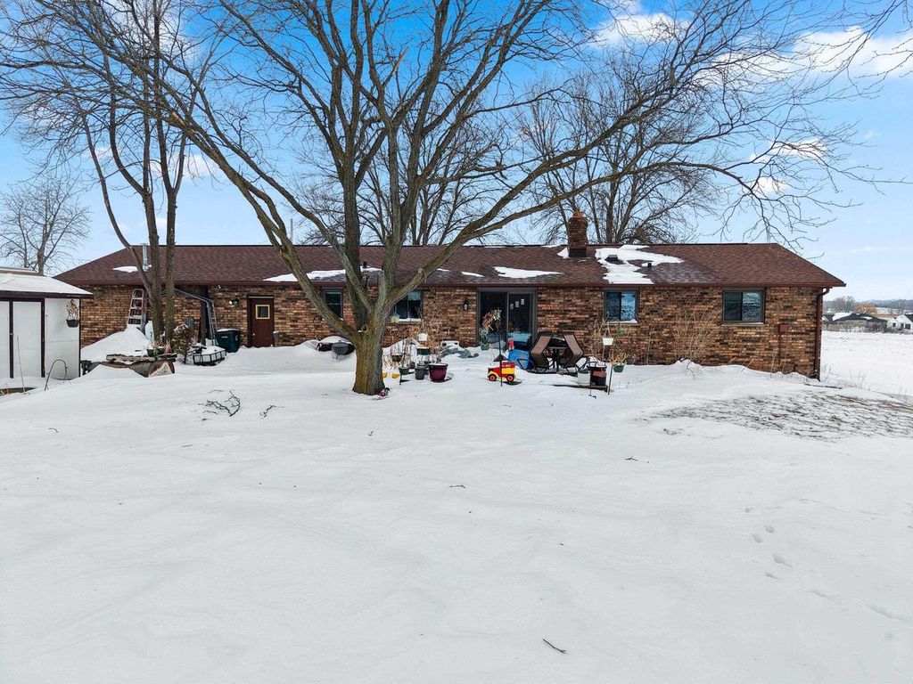 Photo of 3781 Bower Creek ROAD, De Pere, WI 54115 (MLS # 50322450)