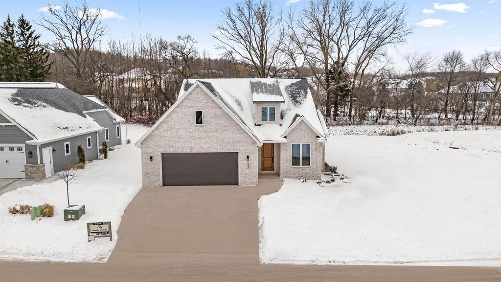 Photo of 1780 Bobby Jones DRIVE, De Pere, WI 54115 (MLS # 50316386)