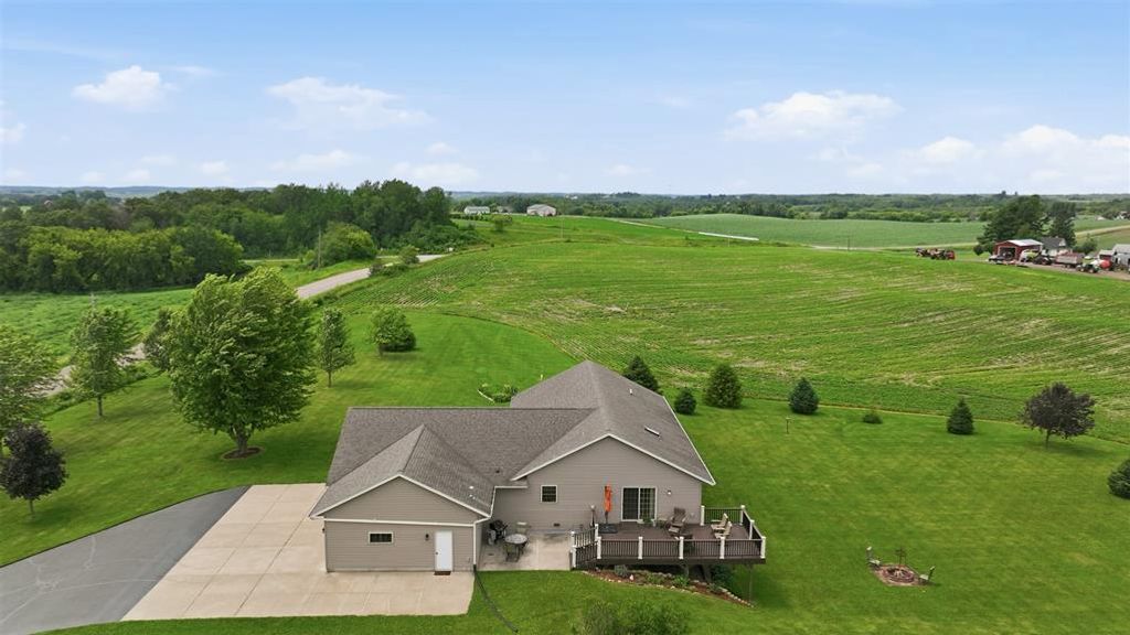 Photo of E11910 County Road K, Augusta, WI 54722 (MLS # 1602754)