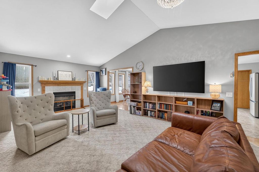 Photo of 6683 Cheddar Crest DRIVE, Sun Prairie, WI 53590 (MLS # 2016261)