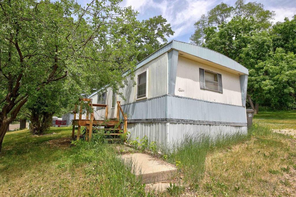Photo of 314 Railroad STREET, Rio, WI 53960 (MLS # 2025256)