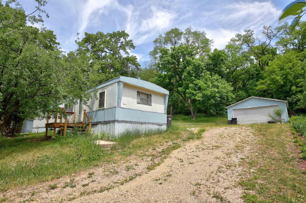 Photo of 314 Railroad STREET, Rio, WI 53960 (MLS # 2025256)
