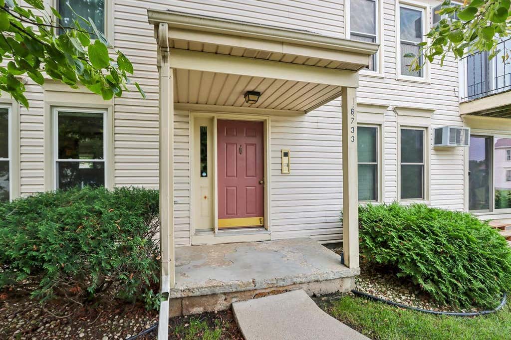 Photo of 6733 Park Edge DRIVE #A, Madison, WI 53719 (MLS # 2030800)