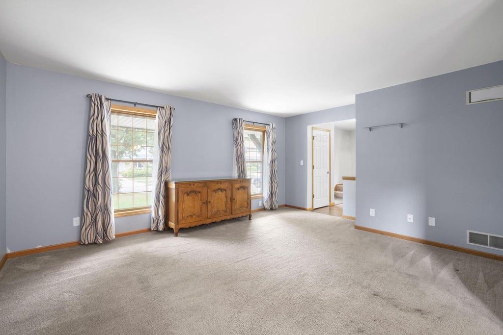 Photo of 6642 Radburn LANE, Greendale, WI 53129 (MLS # 1979220)