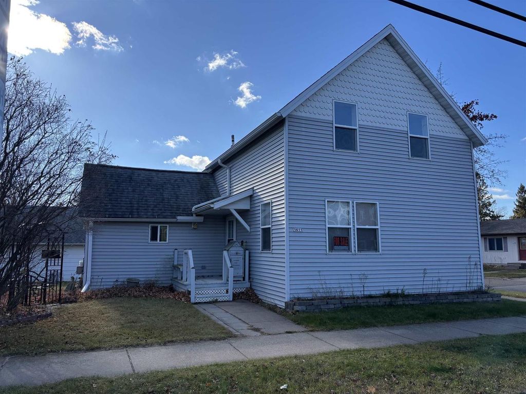 Photo of 1411 W Main STREET, Merrill, WI 54452 (MLS # 22505477)