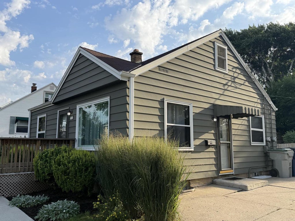 Photo of 3642 S 91st STREET, Milwaukee, WI 53228 (MLS # 1978939)