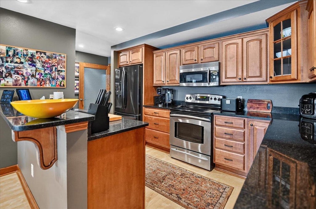 Photo of 123 W Washington AVENUE #706, Madison, WI 53703 (MLS # 2032661)