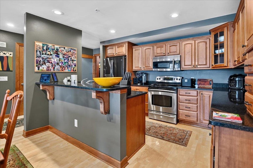 Photo of 123 W Washington AVENUE #706, Madison, WI 53703 (MLS # 2032661)